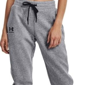 Under Armour Women's Heather Gray Fleece Joggers with Black Drawstring Size M